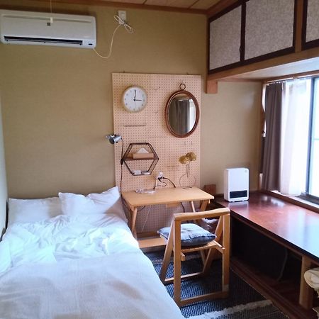 駅前宿舎 禪 Shared House Zen Ейхейджі  Екстер'єр фото