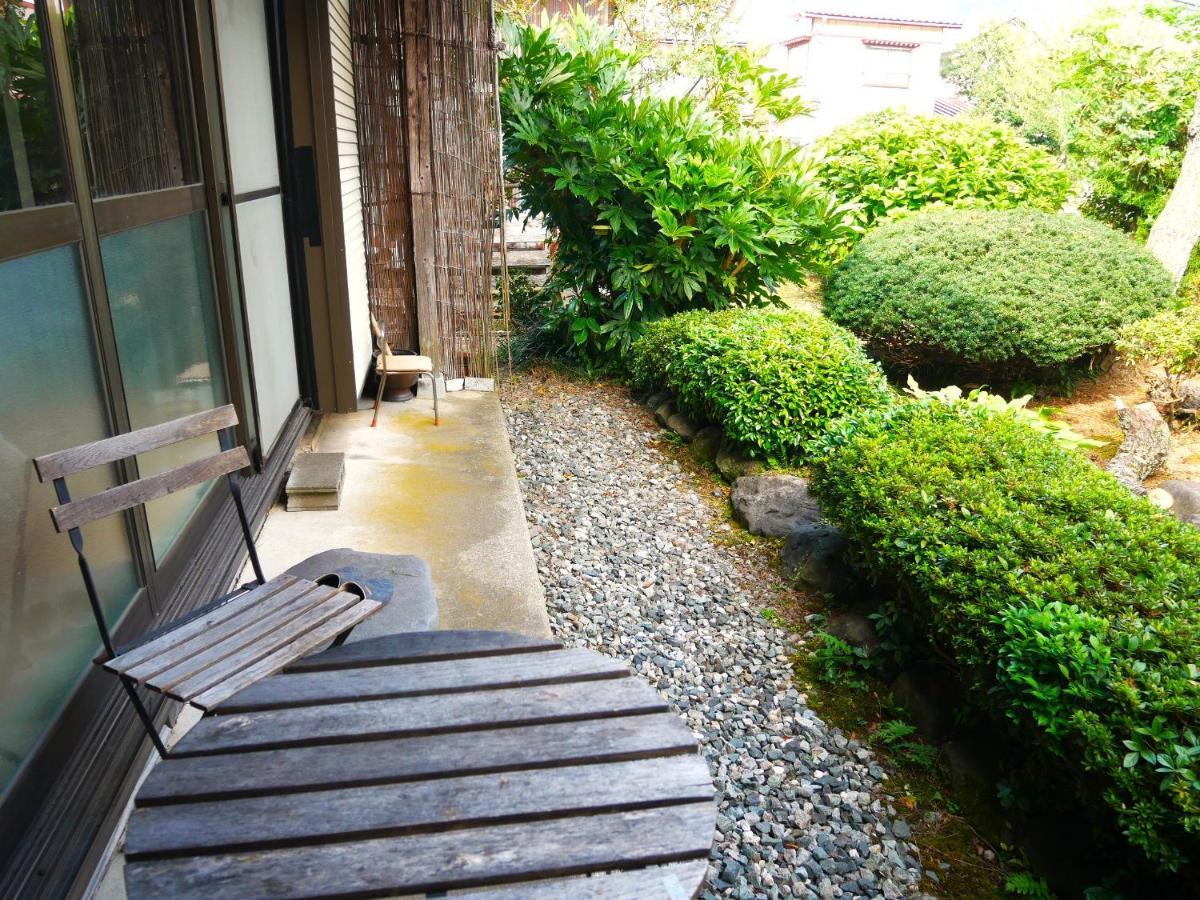 駅前宿舎 禪 Shared House Zen Ейхейджі  Екстер'єр фото