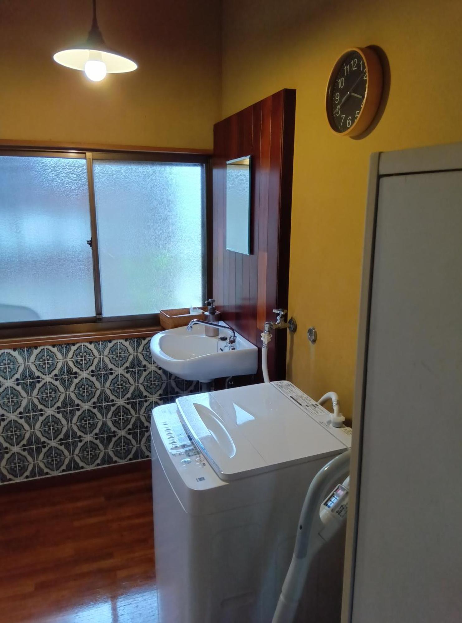 駅前宿舎 禪 Shared House Zen Ейхейджі  Екстер'єр фото