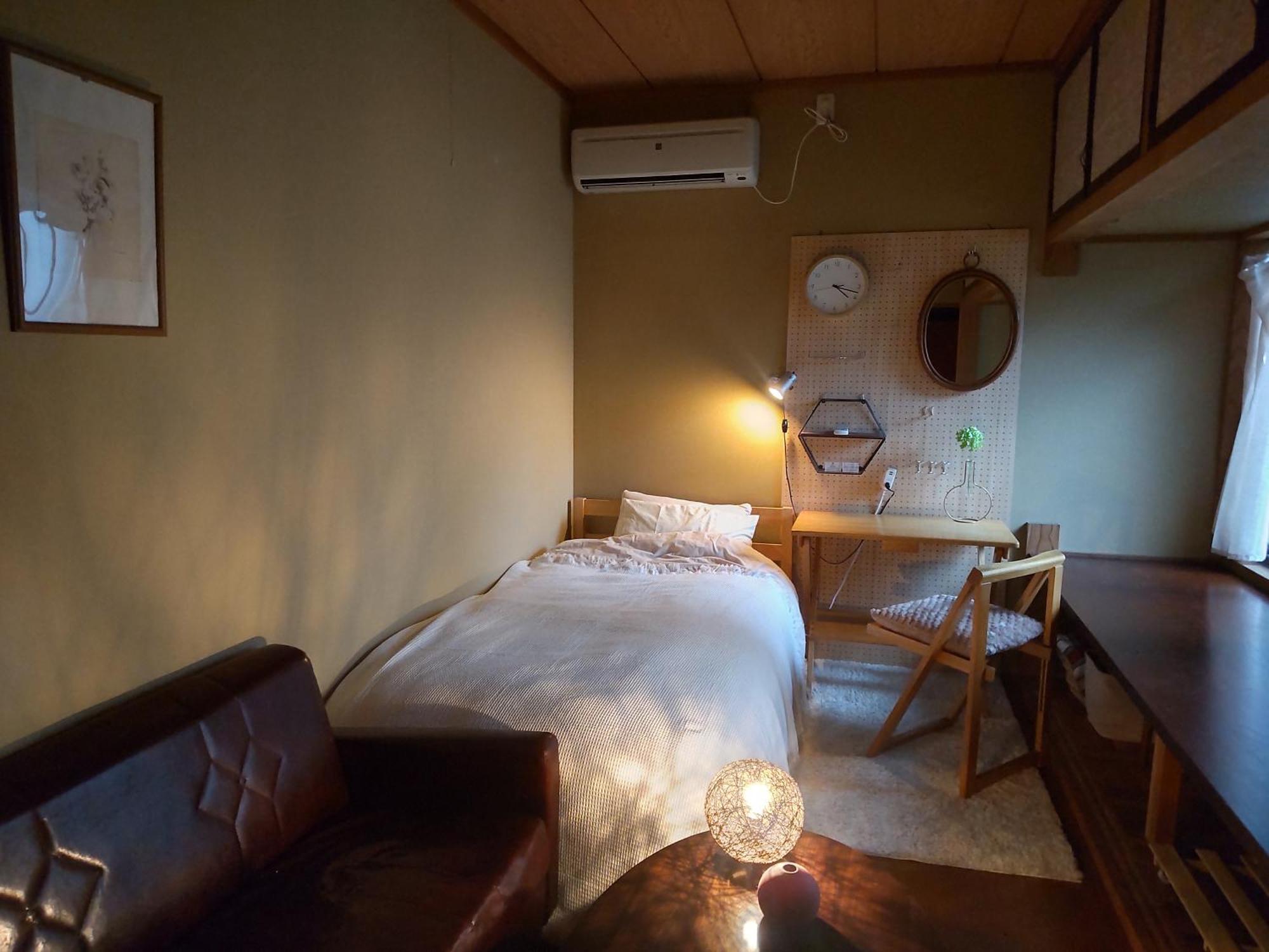 駅前宿舎 禪 Shared House Zen Ейхейджі  Екстер'єр фото